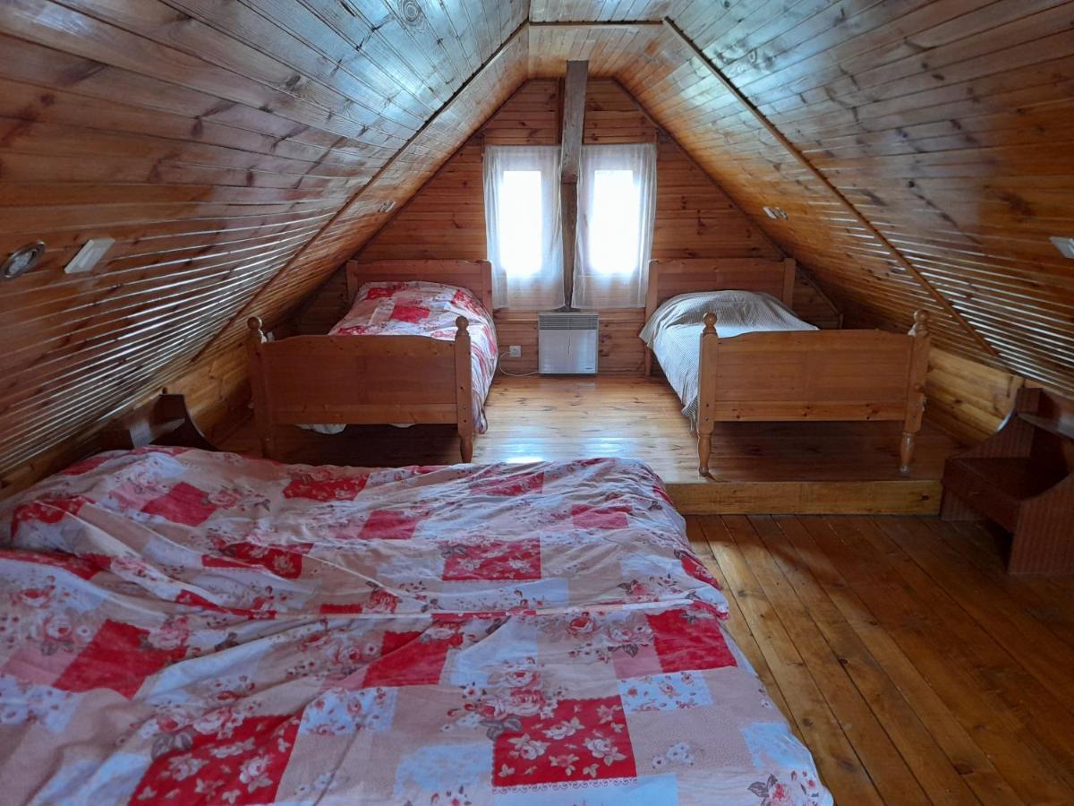 Rooms Ma La Karlovac Buitenkant foto